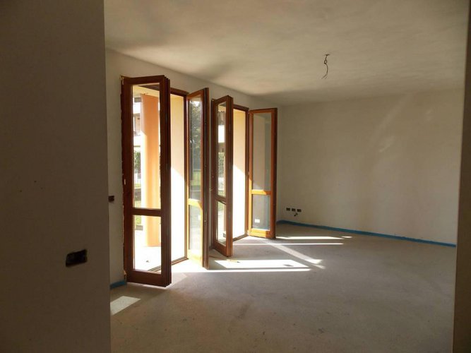 QUADRILOCALE CON GIARDINO A PALAZZOLO SULL'OGLIO Palazzolo sull'oglio