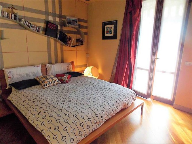 SIGNORILE TRILOCALE Cologne