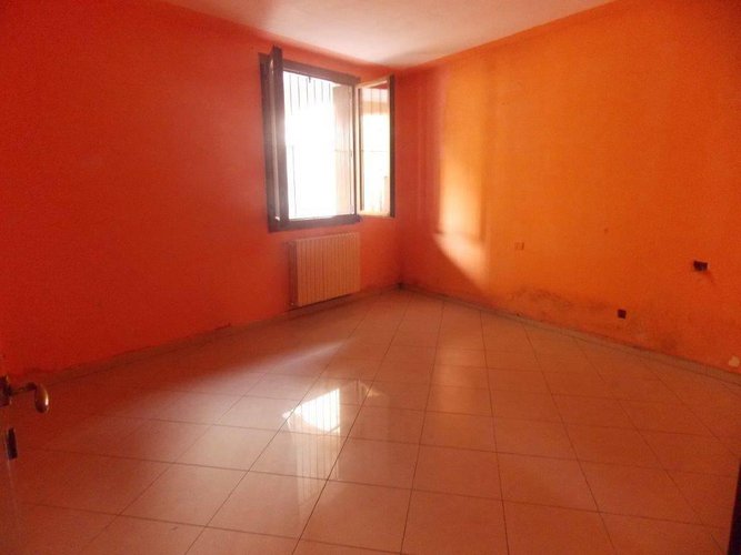 BILOCALE AL PIANO TERRA CON CANTINA E BOX AUTO Pontoglio