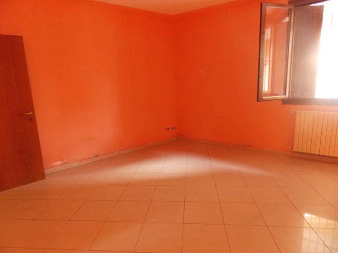 BILOCALE AL PIANO TERRA CON CANTINA E BOX AUTO Pontoglio