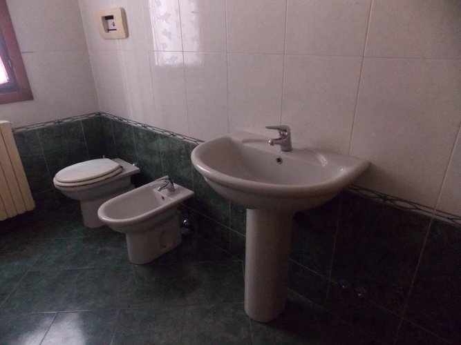 BILOCALE AL PIANO TERRA CON CANTINA E BOX AUTO Pontoglio