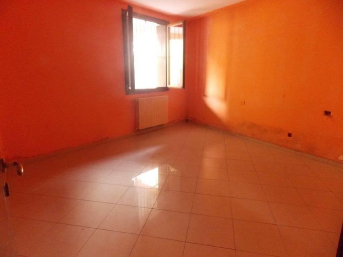 BILOCALE AL PIANO TERRA CON CANTINA E BOX AUTO Pontoglio