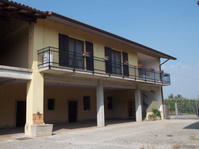 INCREDIBILE !!!! AGRICOLTORI, AMANTI DELLA VITA IN CAMPA Pontoglio