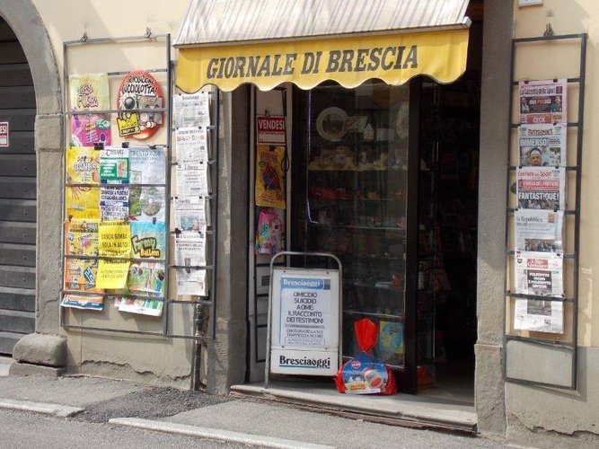 VENDO ATTIVITA' EDICOLA PALAZZOLO S/O Palazzolo sull'oglio