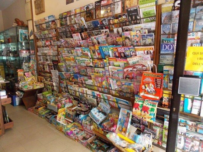 VENDO ATTIVITA' EDICOLA PALAZZOLO S/O Palazzolo sull'oglio
