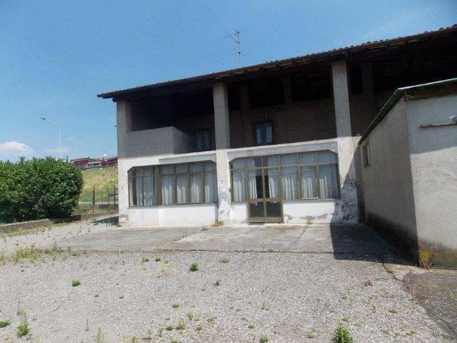 PALAZZOLO S/O... INTERA CASCINA Palazzolo sull'oglio