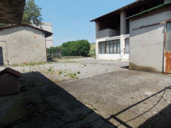 PALAZZOLO S/O... INTERA CASCINA Palazzolo sull'oglio