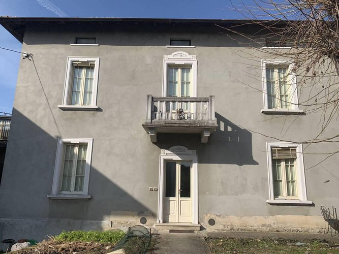 VILLA SINGOLA IN CENTRO PAESE Pontoglio