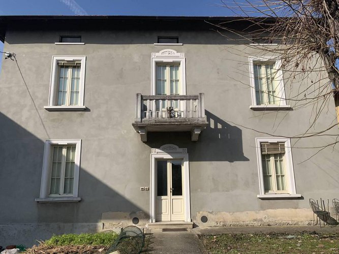 VILLA SINGOLA IN CENTRO PAESE Pontoglio