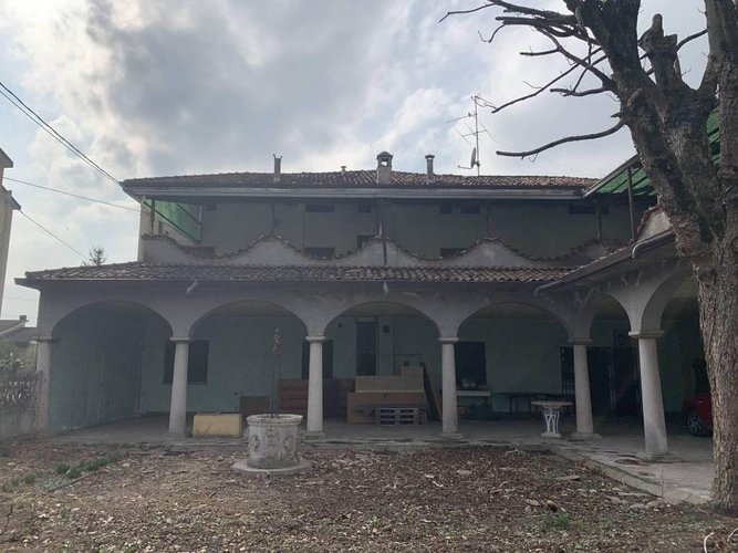 VILLINO IN ROCCAFRANCA Roccafranca