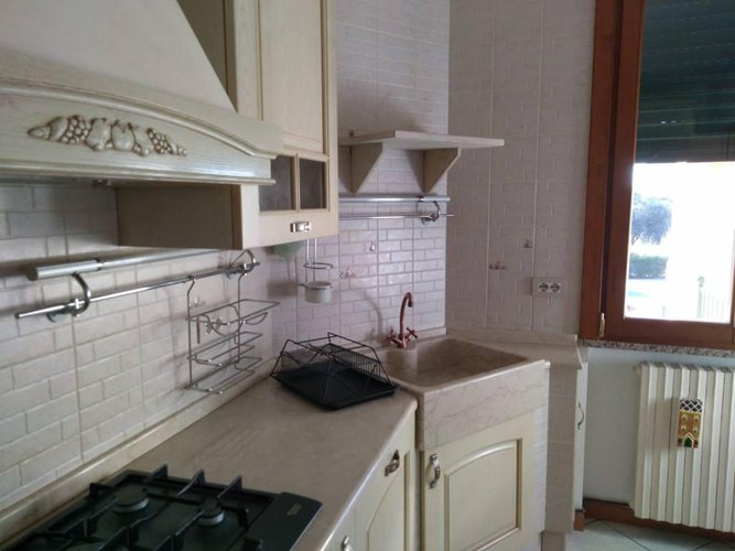 TRILOCALE USATO POCHISSIMO A ROVATO Rovato