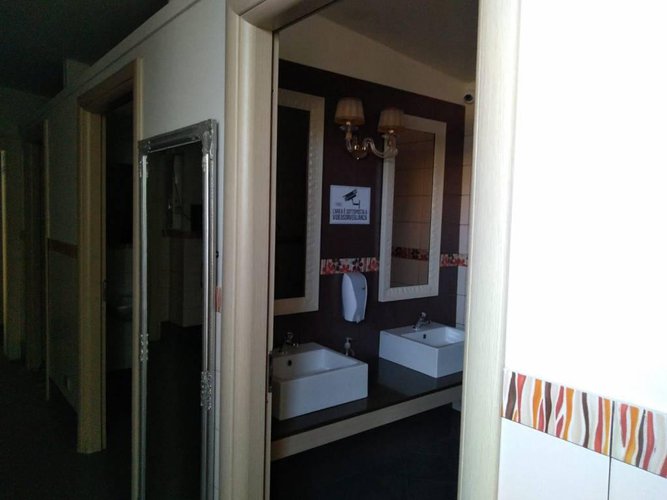 PUB-BAR-DISCO Chiari