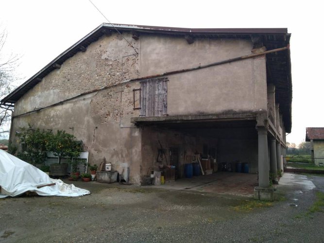 CASCINA IN VENDITA A PONTOGLIO Pontoglio