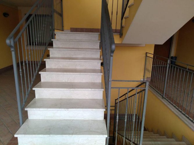 IN PICCOLA E RECENTE PALAZZINA A PONTOGLIO Pontoglio