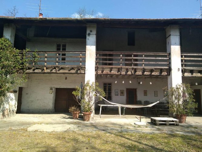 CASCINA VICINANZE PONTOGLIO