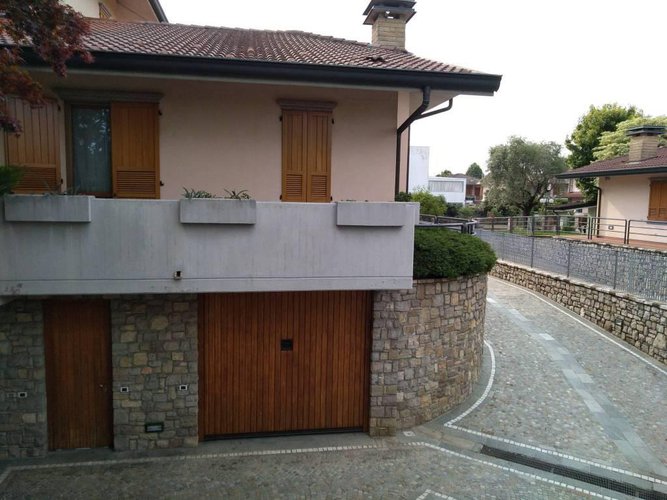 SPLENDIDA VILLA BIFAMILIARE Pontoglio