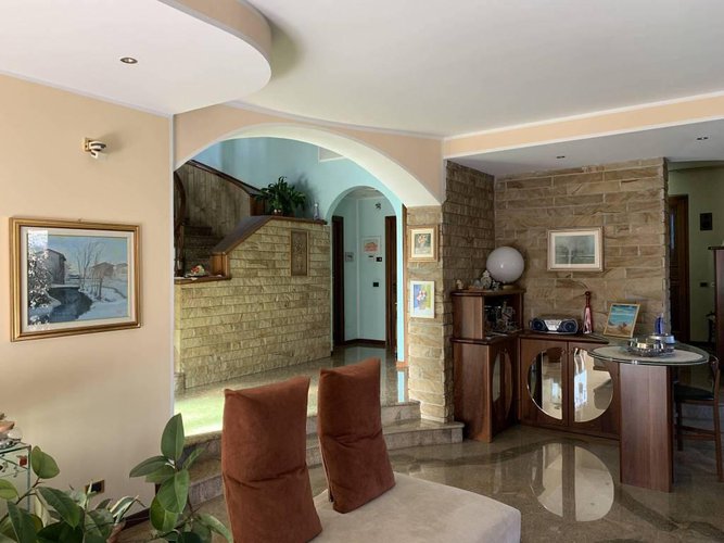 VILLA BIFAMILIARE SU DUE PIANI A PONTOGLIO Pontoglio