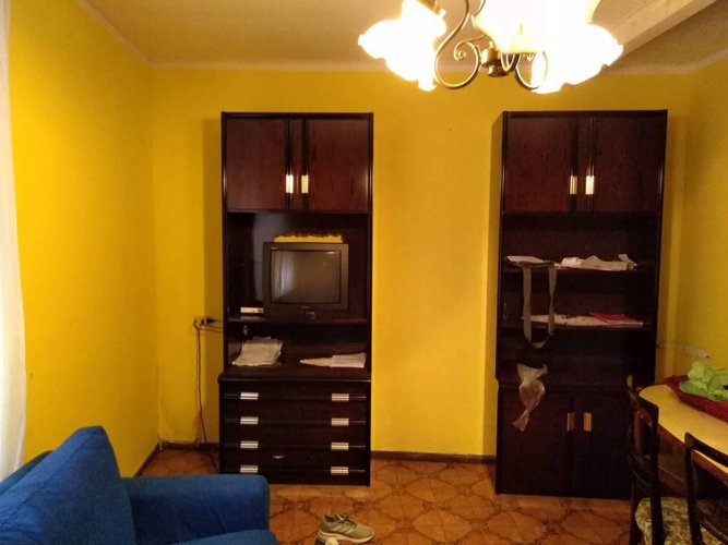 IN CENTRO PAESE OTTIMA POSIZIONE