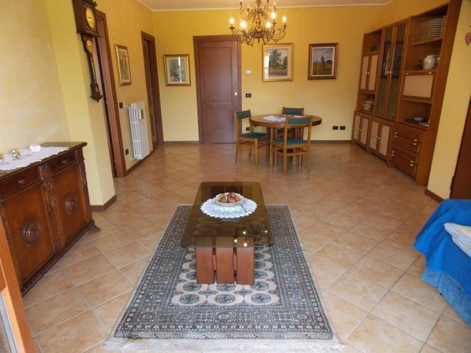 ELEGANTE TRILOCALE CON BOX DOPPIO Palazzolo sull'oglio