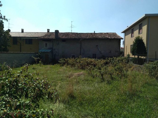 Castrezzato, per gli amanti della classica cascina bresciana Castrezzato