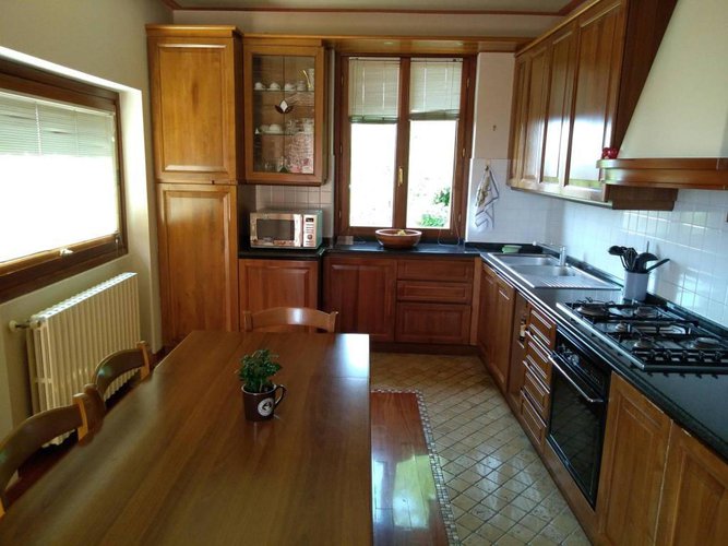 Splendida occasione per gli amanti della Franciacorta Cologne