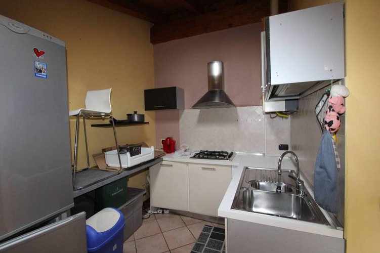 APPARTAMENTO ARREDATO CON TRAVI A VISTA!! OTTIMO PREZZO!! Adro