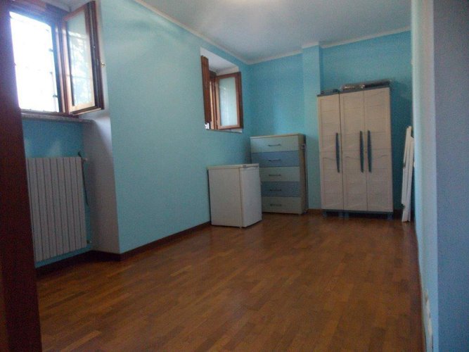 PALOSCO, TRILOCALE AL PIANO TERRA CON GIARDINETTO ESCLUSI Palazzolo sull'oglio