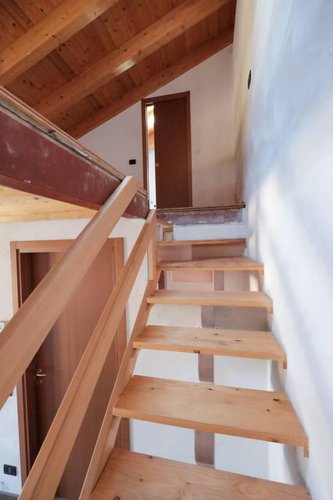 NUOVI APPARTAMENTI CON SOPPALCO, BALCONI, CANTINA E POSS. BO Cisano Bergamasco