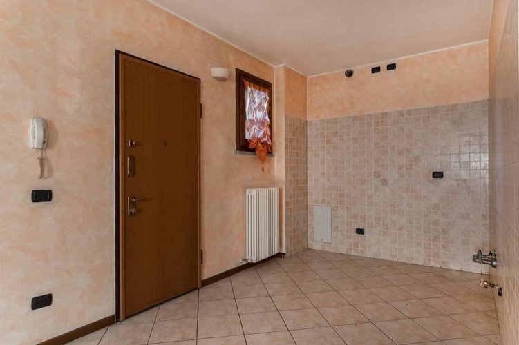 FANTASTICA OPPORTUNITA'! IDEALE INVESTITORI! Villa d'Adda