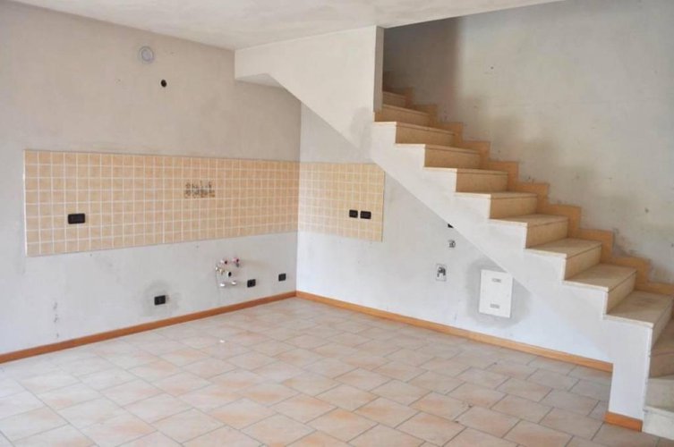 NUOVO APPARTAMENTO IN DUPLEX Cisano Bergamasco