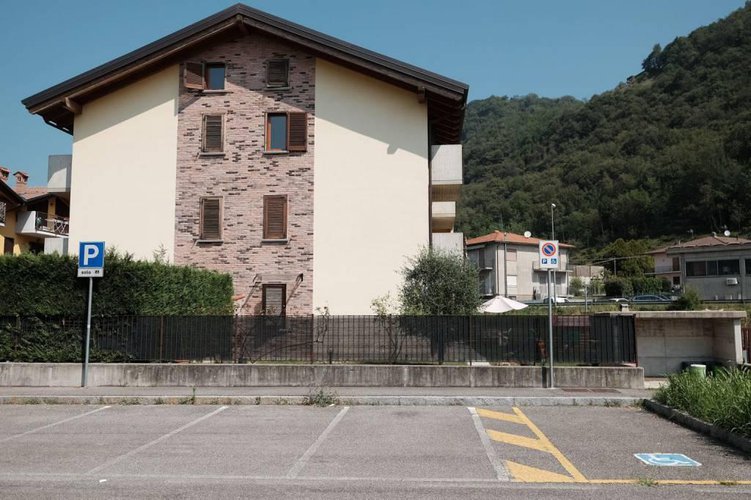 NUOVO TRILOCALE MAI ABITATO CON CANTINA E POSS. BOX