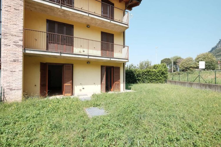 NUOVO BILOCALE CON AMPIO GIARDINO E CANTINA! POSS BOX Cisano Bergamasco