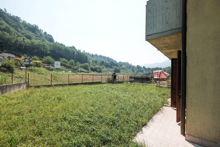 NUOVO BILOCALE CON AMPIO GIARDINO E CANTINA! POSS BOX Cisano Bergamasco