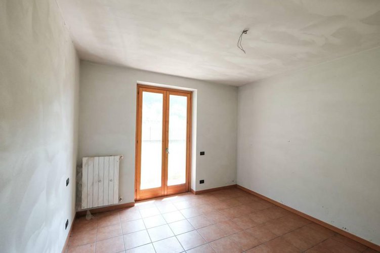 NUOVO BILOCALE CON AMPIO GIARDINO E CANTINA! POSS BOX Cisano Bergamasco