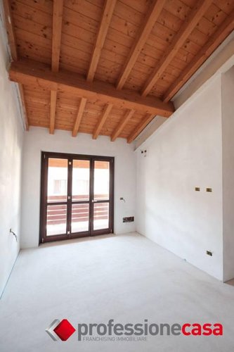 NUOVO ED AMPIO APPARTAMENTO DI 115 MQ Sotto il Monte Giovanni XXIII