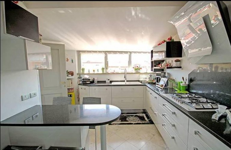 Quadrilocale 200 mq posto nel cuore di Bergamo