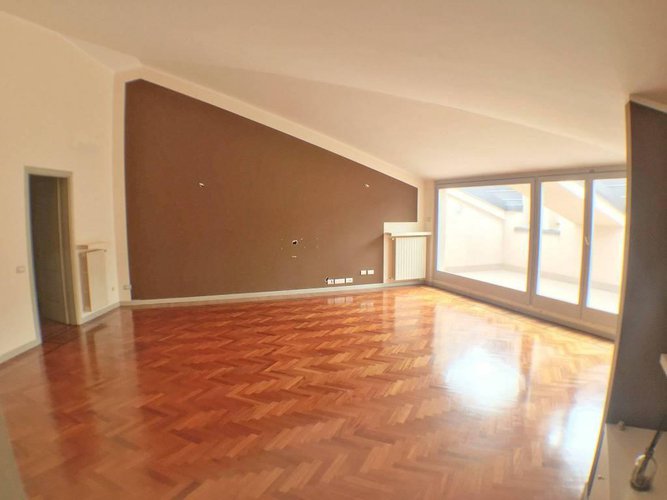 Quadrilocale 200 mq posto nel cuore di Bergamo Bergamo