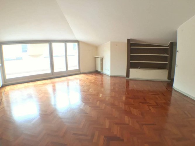 Quadrilocale 200 mq posto nel cuore di Bergamo Bergamo