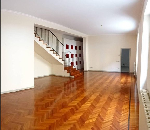 pentalocale di 290mq oltre terrazzi Bergamo