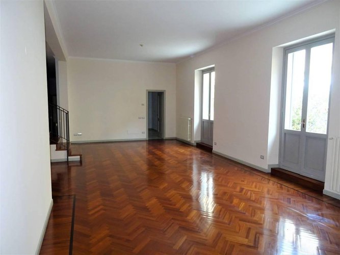 pentalocale di 290mq oltre terrazzi Bergamo