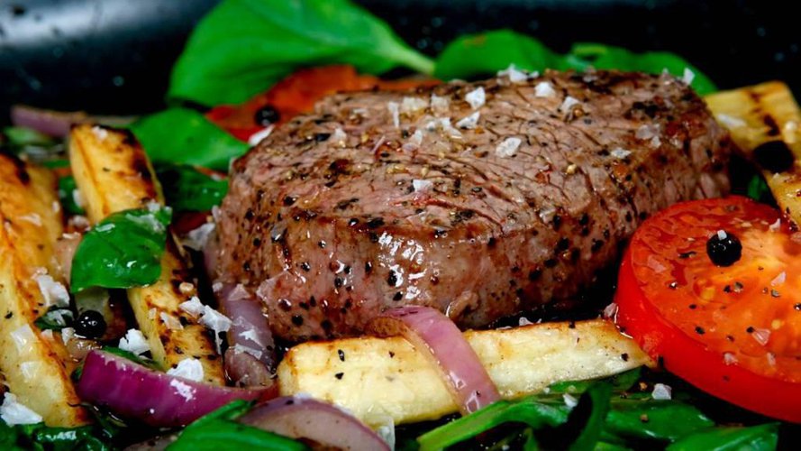 Negozio 300mq con unica vetrata di 20 ml frontestrada