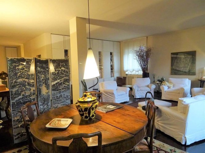 Quadrilocale di 182mq box in zona prestigiosa Bergamo