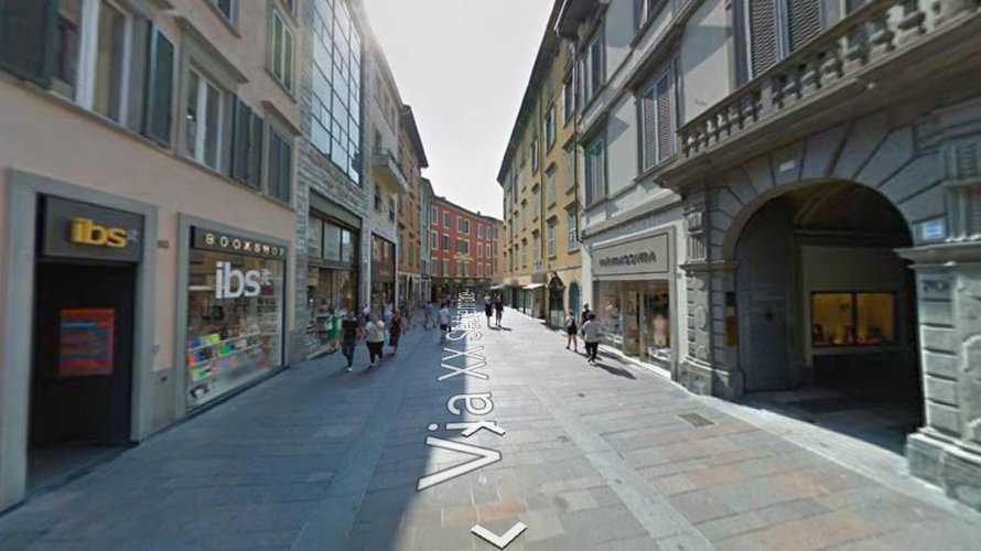 Trilocale 110mq totalmente ristrutturato con poss posto auto Bergamo