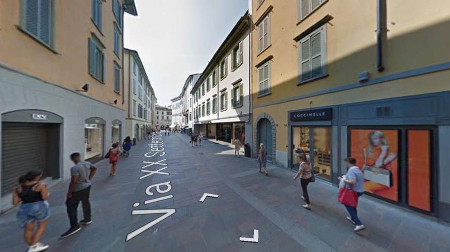 Trilocale 110mq totalmente ristrutturato con poss posto auto Bergamo