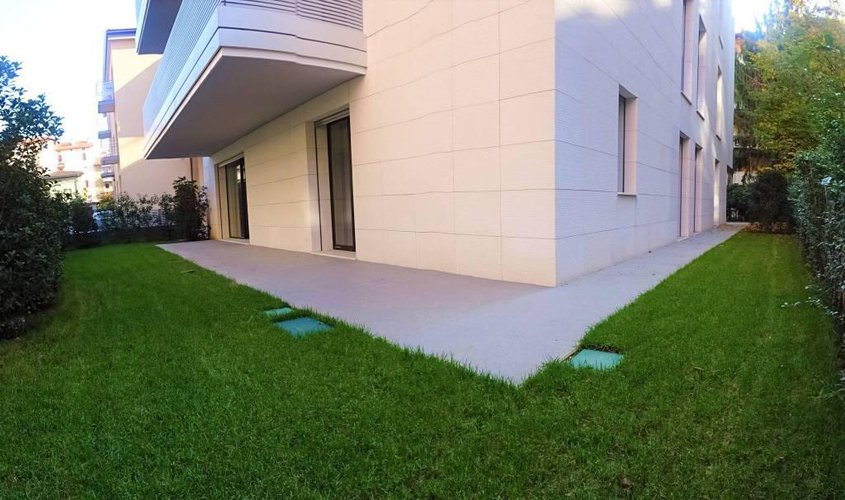 Quadrilocale 180mq con giardino di 170mq box Bergamo Centro Bergamo