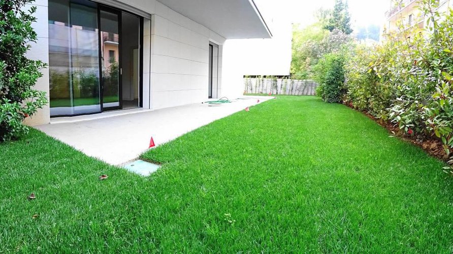 Quadrilocale 180mq con giardino di 170mq box Bergamo Centro Bergamo