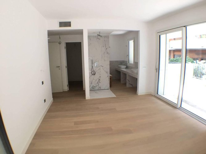 Quadrilocale 180mq con giardino di 170mq box Bergamo Centro Bergamo