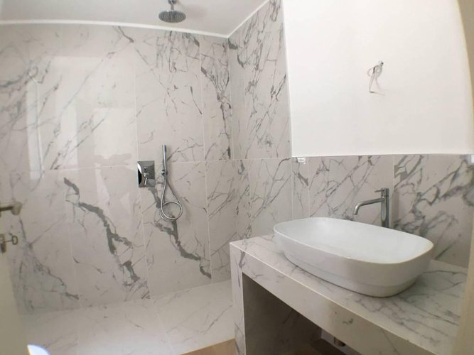 Quadrilocale 180mq con giardino di 170mq box Bergamo Centro Bergamo