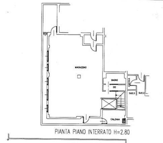 Negozio con 4 vetrine frontestrada e parcheggi privati Torre Boldone
