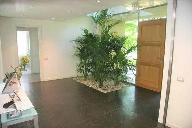 Prestigiosa Villa con piscina,palestra,campi tennis,calcio Brembate di Sopra